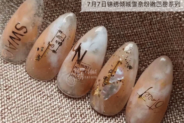 1623048035170410.gif 1.gif