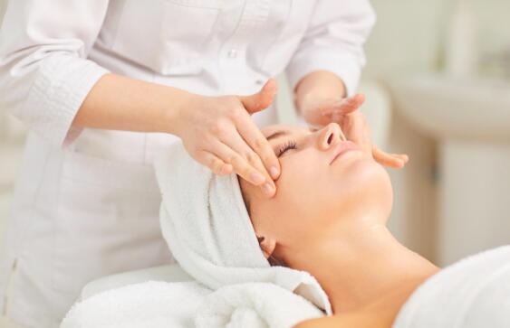 學美容主要學哪些方面_皮膚管理_美容培訓 學美容主要學哪些方面_皮膚管理_美容培訓